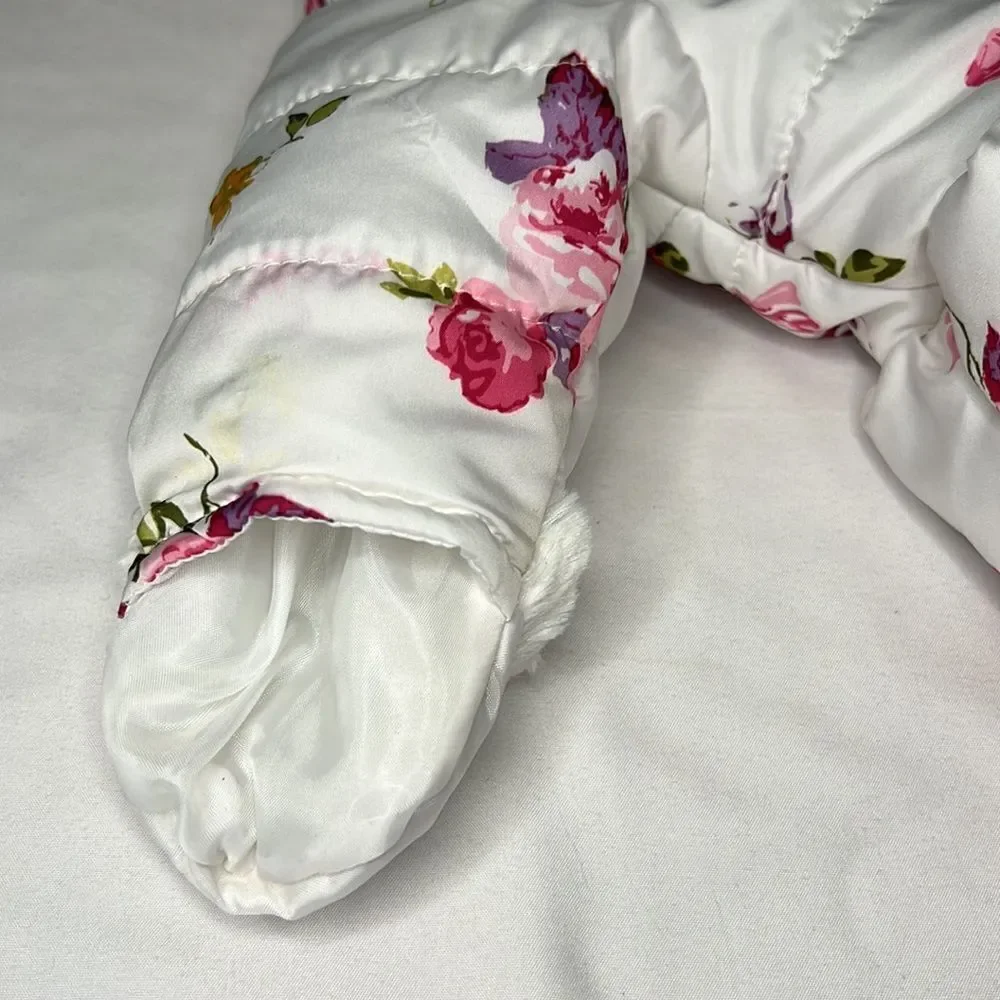 Rothschild Baby Girl White Floral Snowsuit Onesie Size 3-6 Months